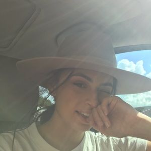 Meet your Posher, Morgan